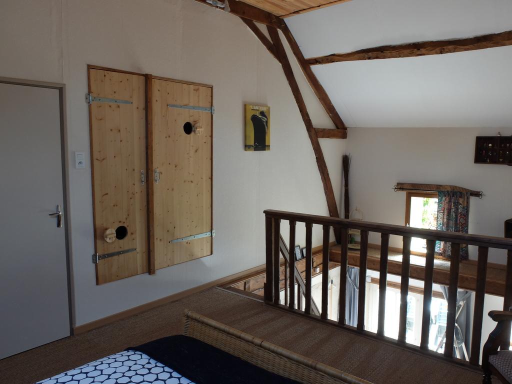 Bed and Breakfast Le Bon Coeur Ygrande Exterior foto