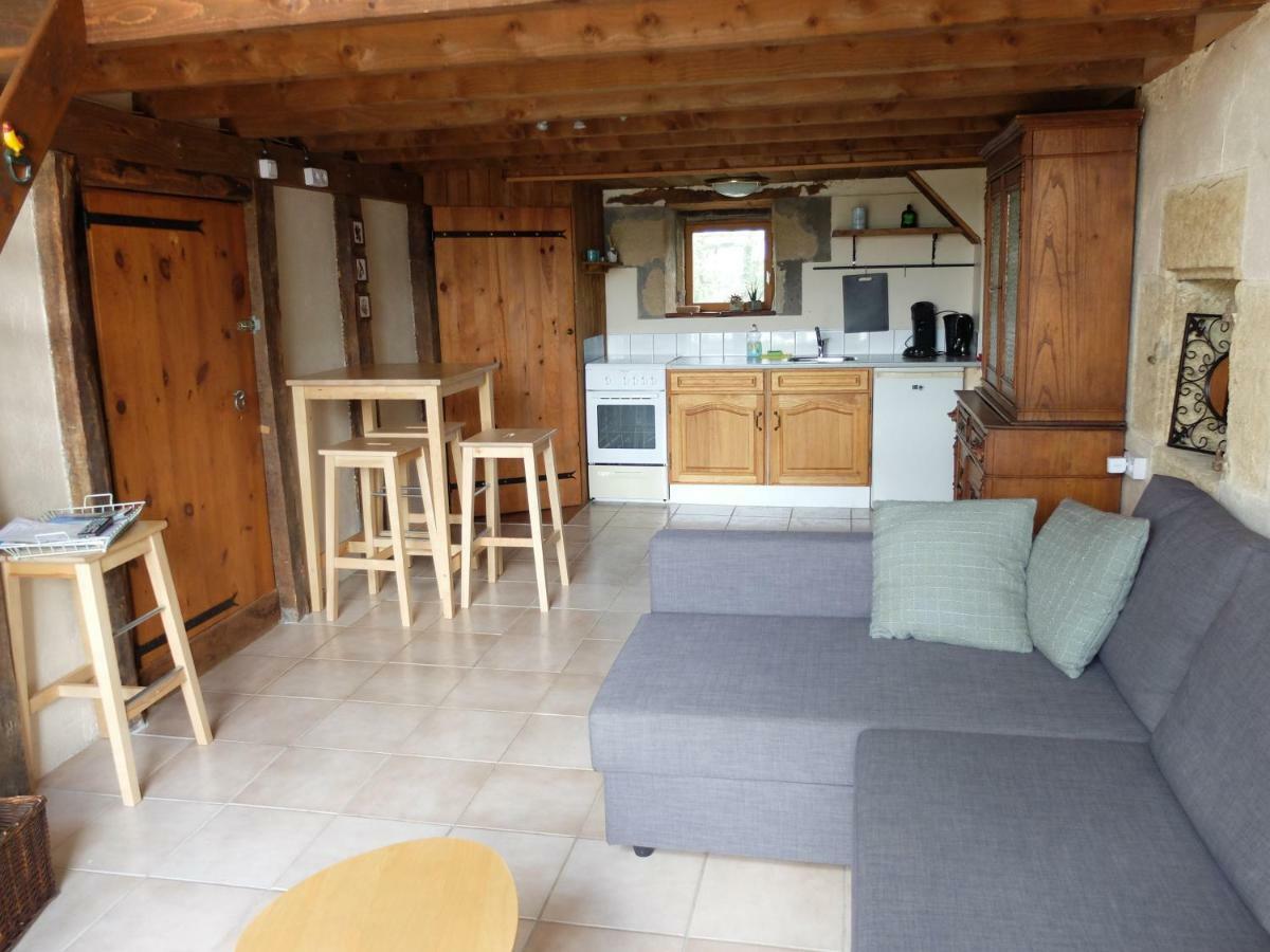 Bed and Breakfast Le Bon Coeur Ygrande Exterior foto