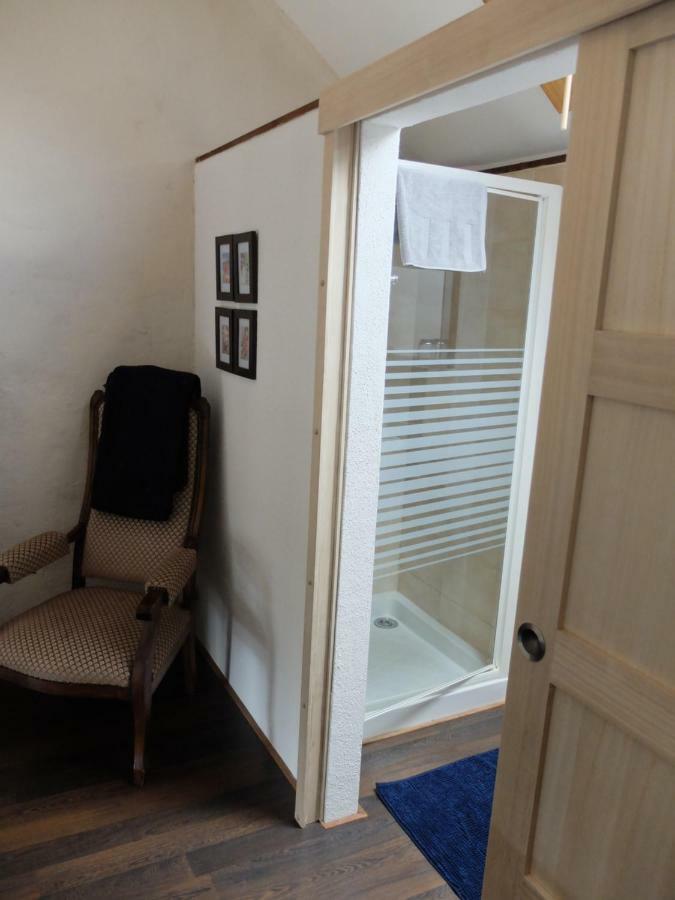 Bed and Breakfast Le Bon Coeur Ygrande Exterior foto