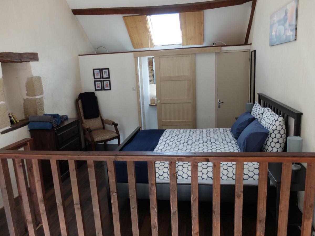 Bed and Breakfast Le Bon Coeur Ygrande Exterior foto